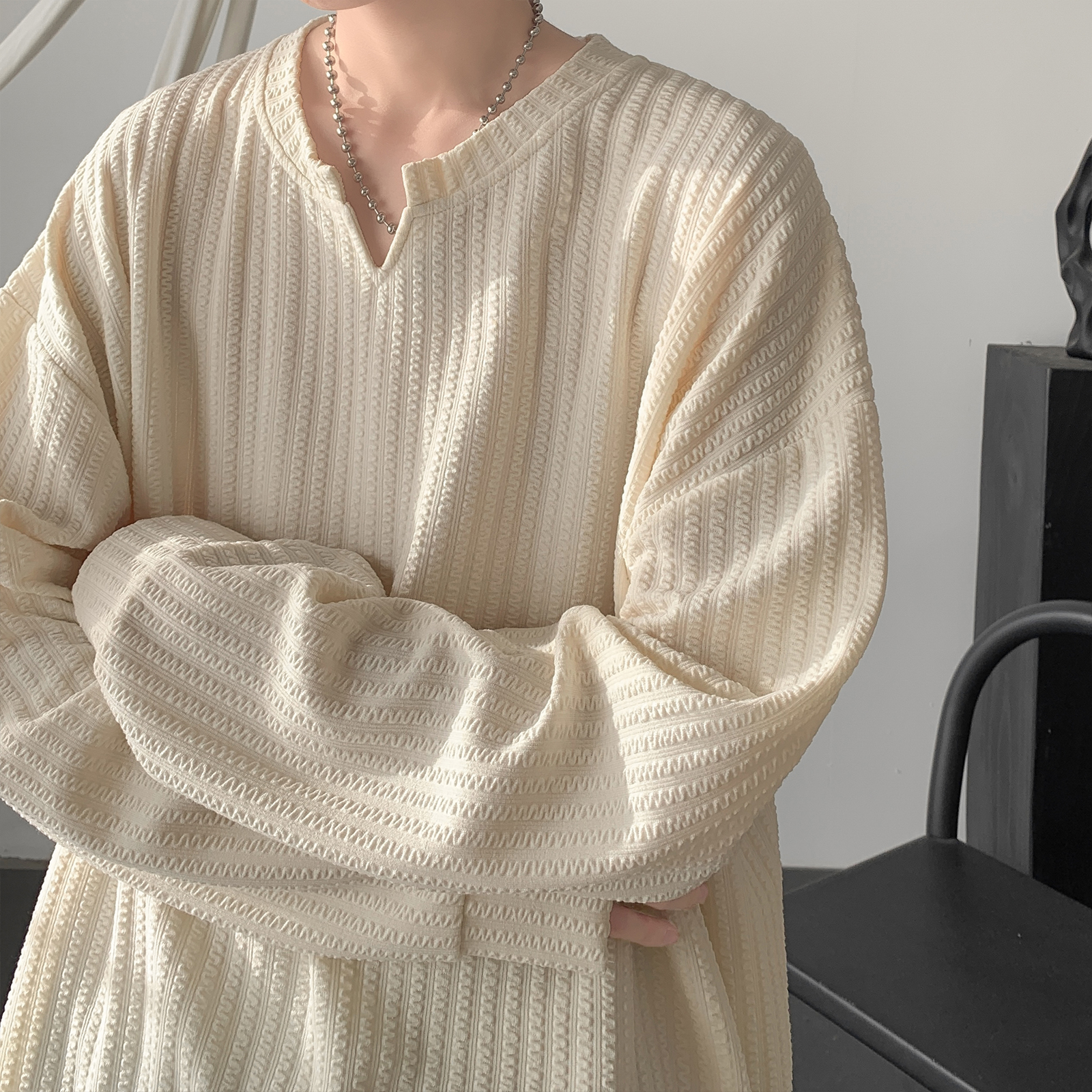 Loose Long Sleeve V-Neck T-Shi - Streetwear High End Brand 评论和价格