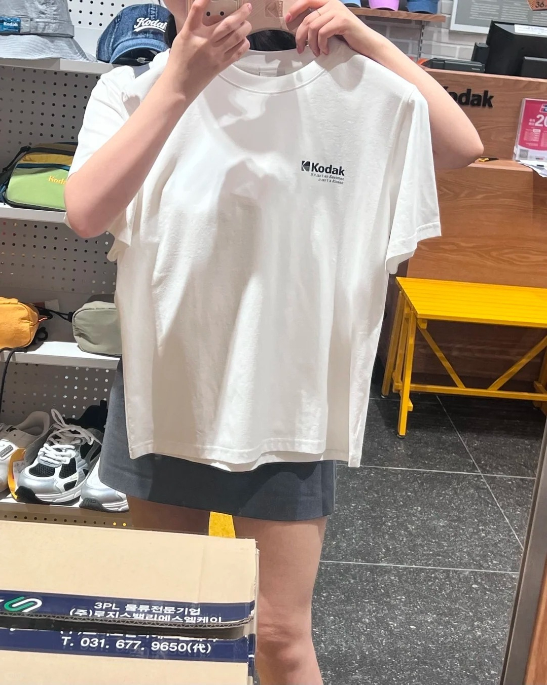 Kodak Unisex Oversized T-Shirt - Women Streetwear Brand 评论和价格