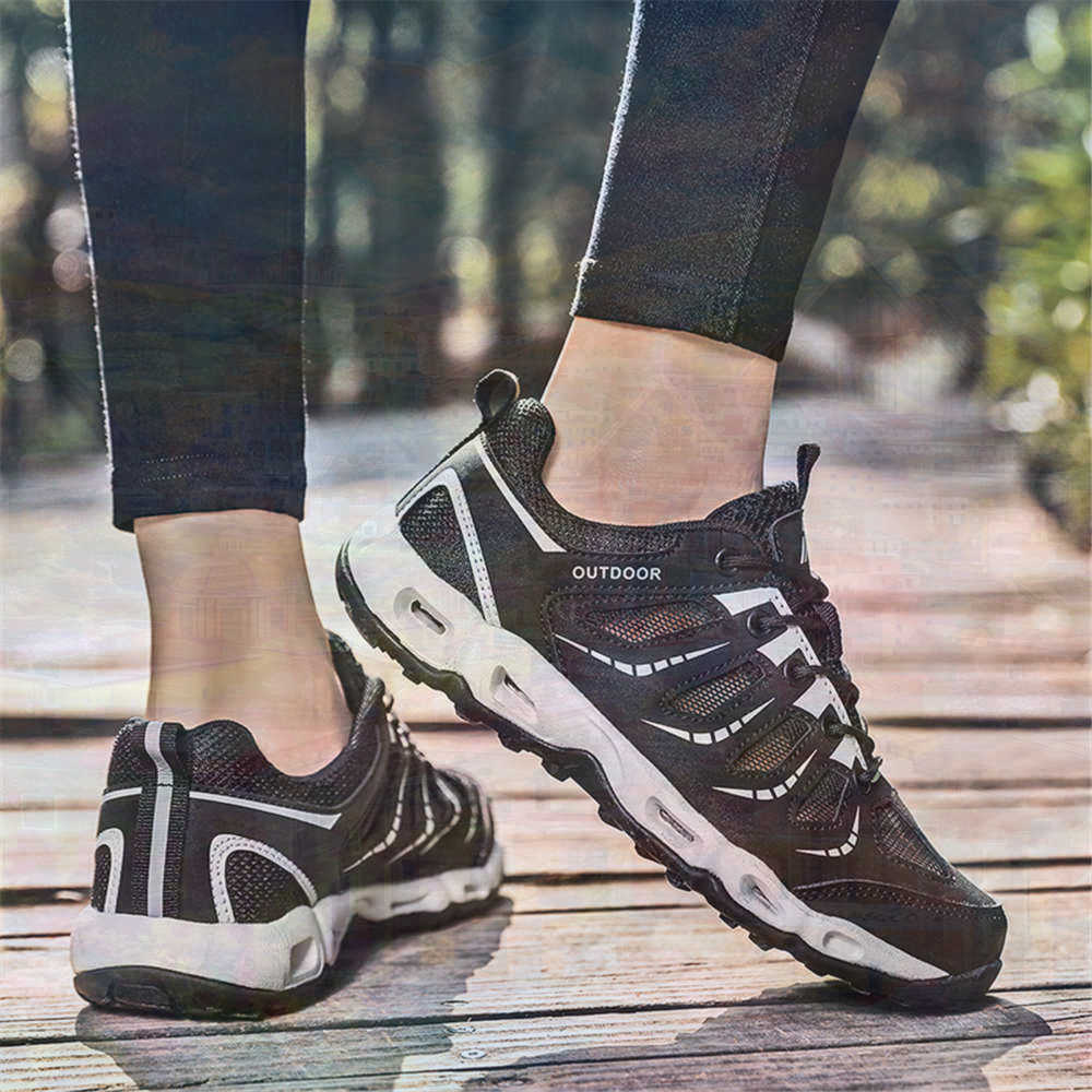 Sumer Round Tip Silver Sneaker - Streetwear High End Brand 评论和价格